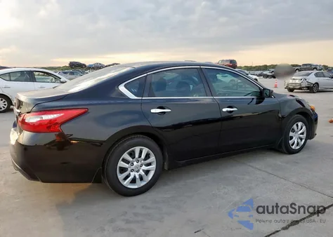 2016 Nissan Altima 2.5 из США, поврежденный, VIN 1N4AL3AP2GN319346